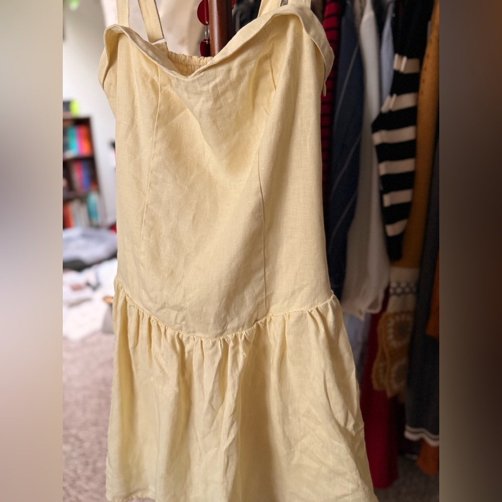 Abercrombie & Fitch Light Yellow Dress